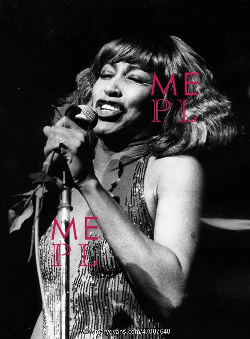 : Tina Turner, American pop singer, Hammersmith Odeon : Tina Turner, American pop singer, Hammersmith Odeon