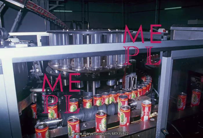  : Tinned drink being produced in a factory