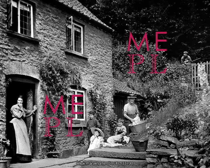  : Tintern Cottage Victorian period