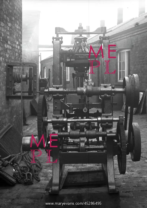 : Tipstitcher machine at Battersby's hatworks : Tipstitcher machine at Battersby's hatworks
