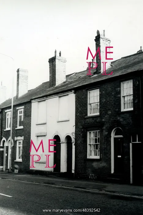 : Tipton Road, Dudley, Worcestershire : Tipton Road, Dudley, Worcestershire
