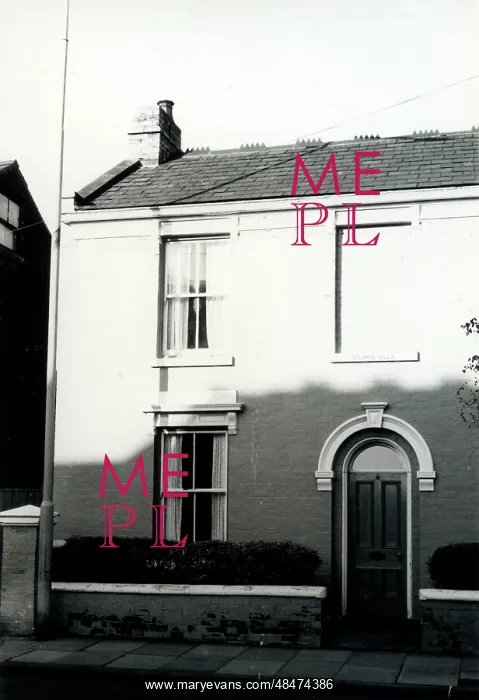: Tipton Road, Dudley, Worcestershire : Tipton Road, Dudley, Worcestershire