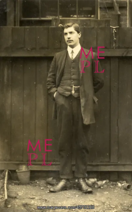 : Titanic passenger and victim Bertram Frank Dean : Titanic passenger and victim Bertram Frank Dean