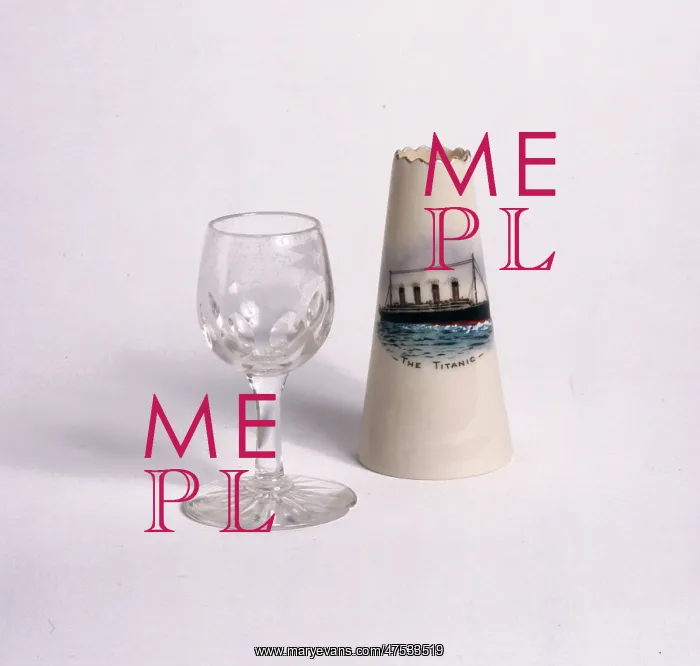 : Titanic pot and wine glass : Titanic pot and wine glass