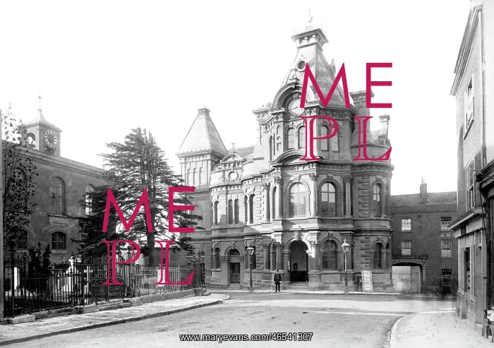  : Tiverton, Town Hall 1890