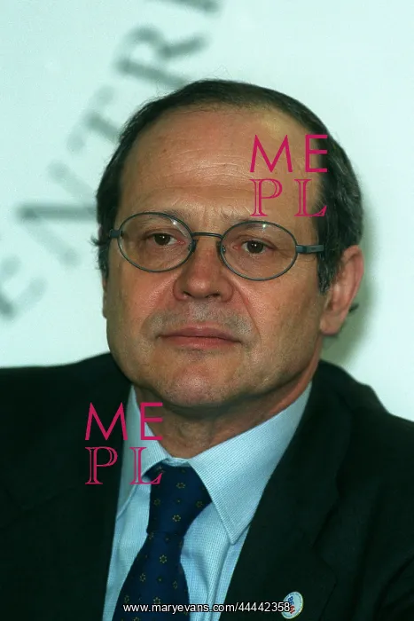  : Tiziano Treu