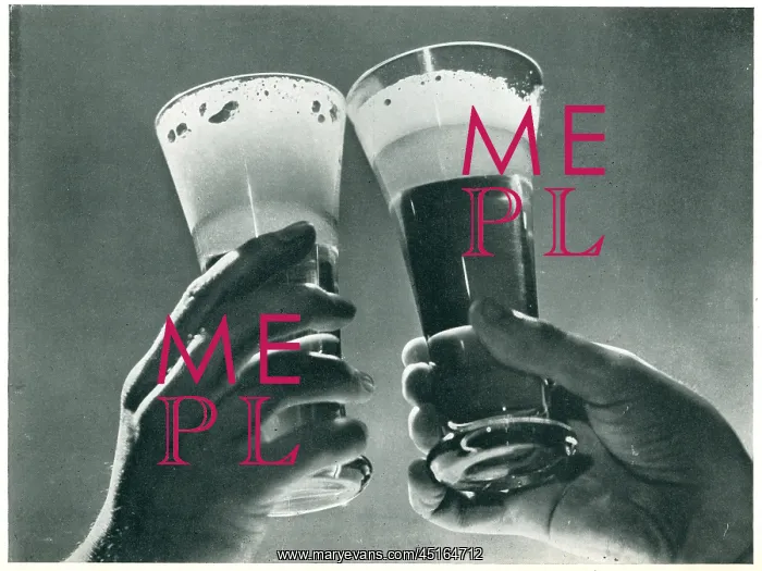 : Toasting Glasses : Toasting Glasses