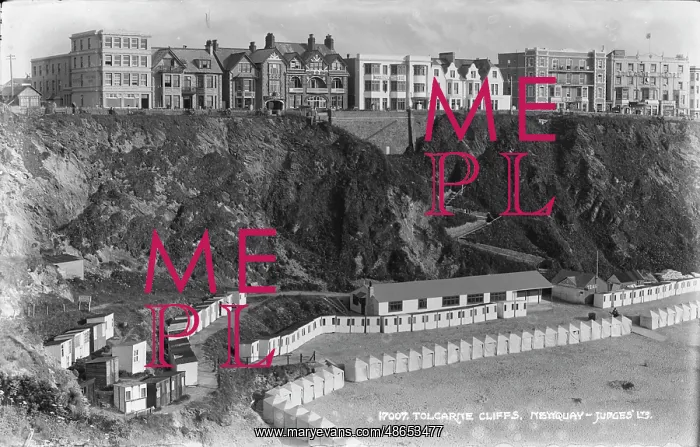: Tolcarne Cliffs, Newquay : Tolcarne Cliffs, Newquay