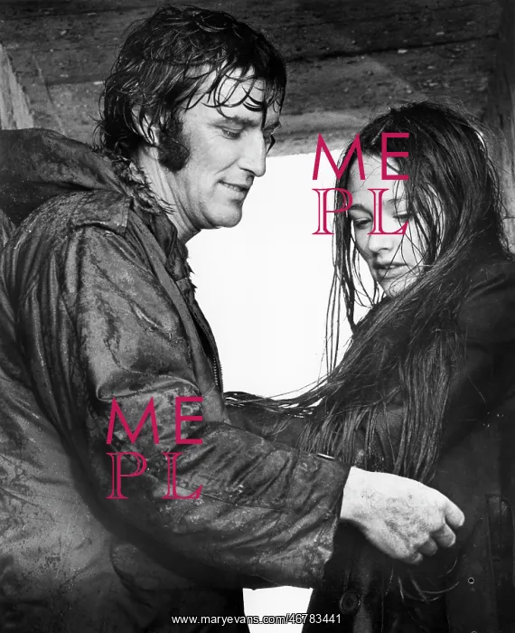 : Tom Bell - Olivia Hussey : Tom Bell - Olivia Hussey
