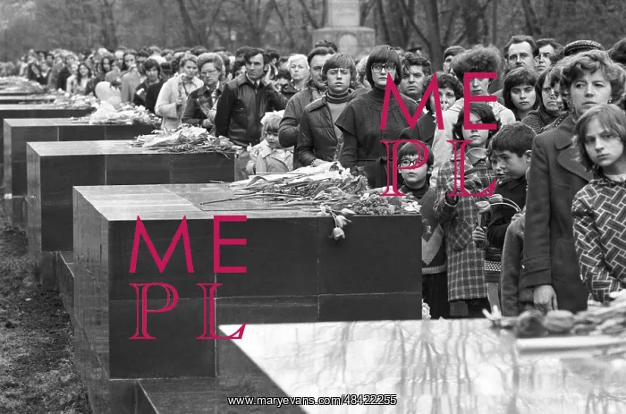 : Tomb of the Unknown Soldier in Moscow, 1980 : Tomb of the Unknown Soldier in Moscow, 1980