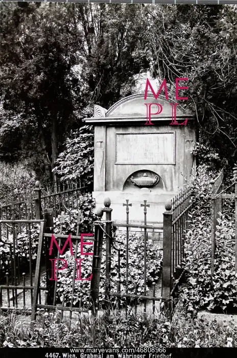 : Tomb at Wahring cemetery : Tomb at Wahring cemetery