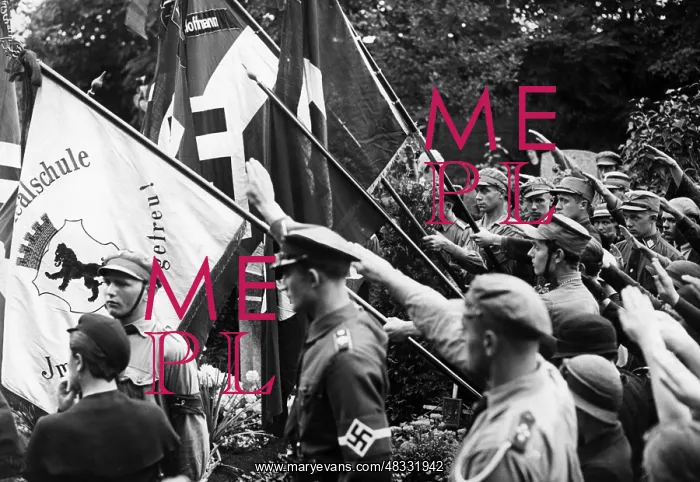 : Tombstone benediction of the murdered Hitlerjunge : Tombstone benediction of the murdered Hitlerjunge