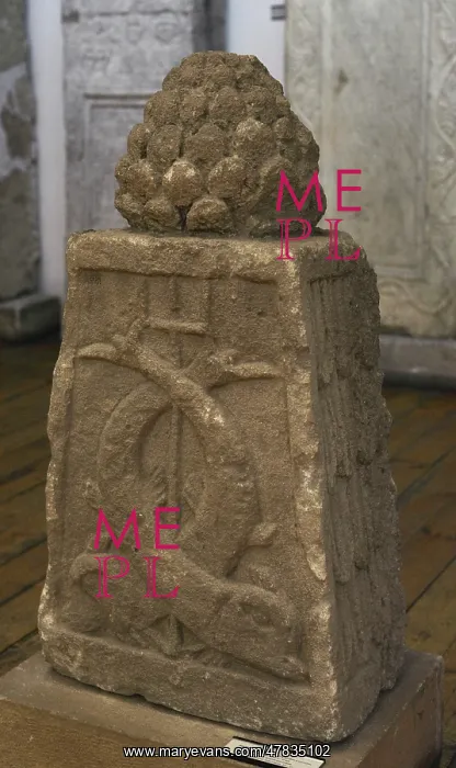 : Tombstone. Pine cone, dolphins and trident. 2nd-3rd : Tombstone. Pine cone, dolphins and trident. 2nd-3rd