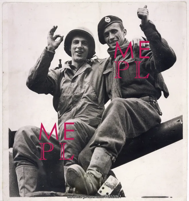 : TOMMY AND YANK 1944 : TOMMY AND YANK 1944