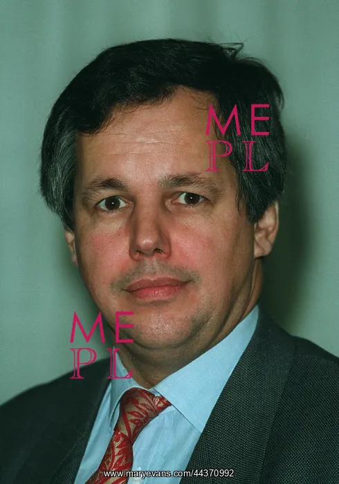 : Tony Baldry MP