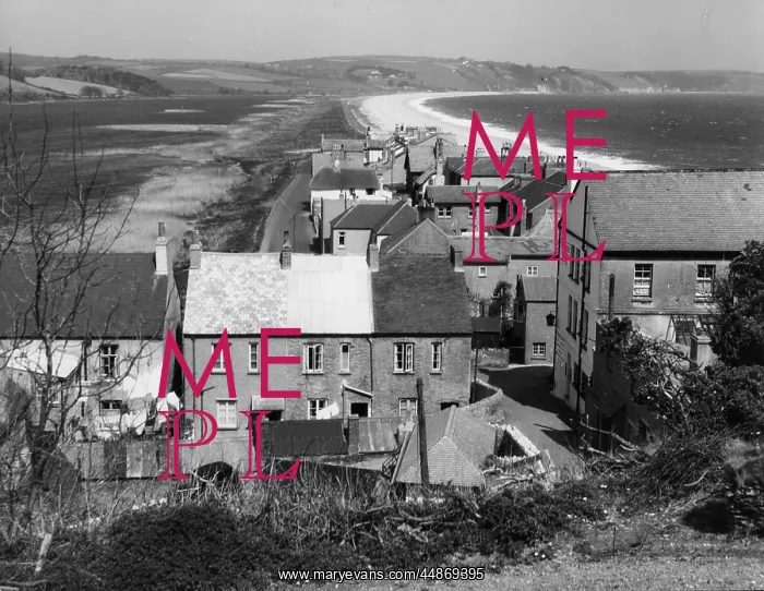 : TORCROSS & SLAPTON SANDS : TORCROSS & SLAPTON SANDS