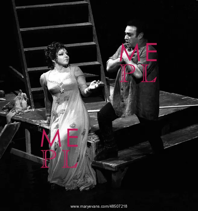 : Tosca Opera, 1985 : Tosca Opera, 1985