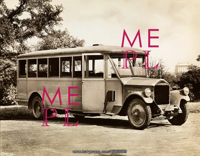 : Tour bus, 1920s : Tour bus, 1920s