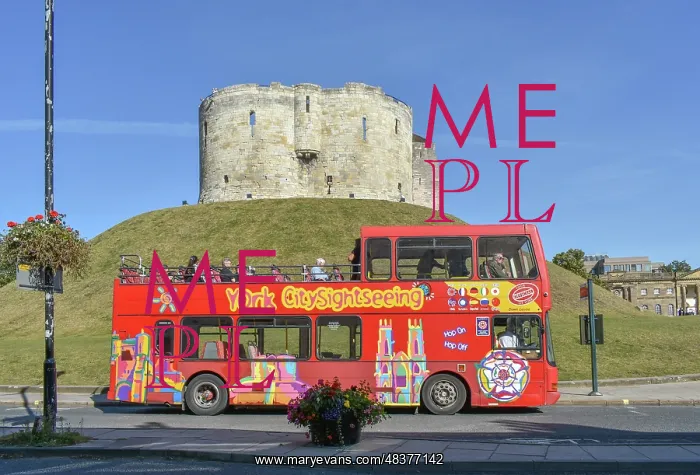  : Tour Bus Clifford's Tower, York