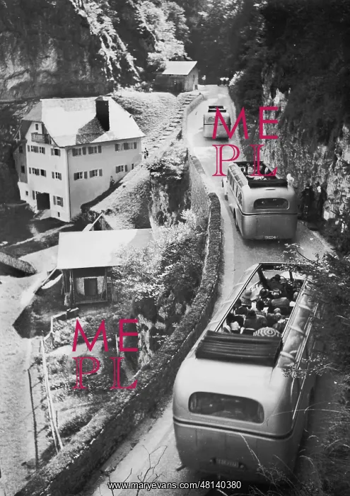 : Tour buses in the mountains, 1935 : Tour buses in the mountains, 1935