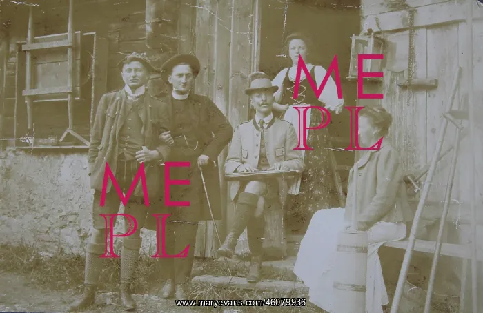 : Five Tourists in front of a farmhouse : Five Tourists in front of a farmhouse
