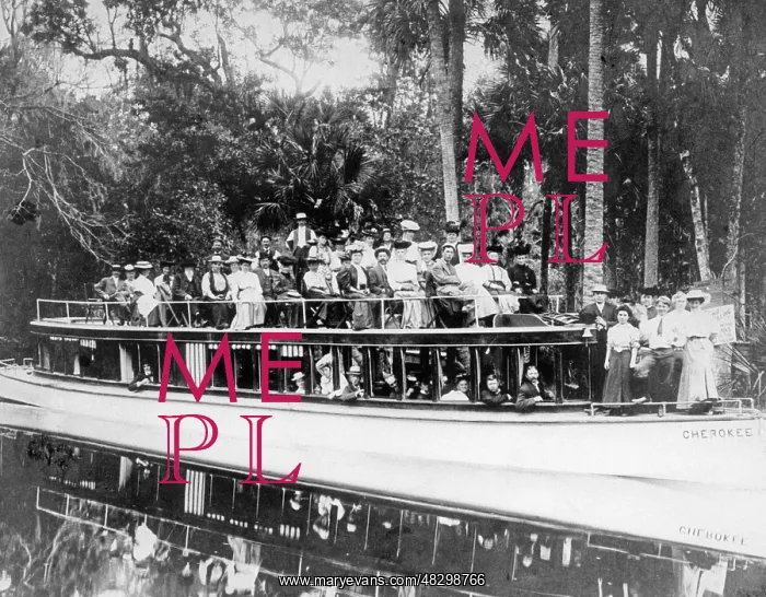 : Tourists on a motorboat in Florida, 1905 : Tourists on a motorboat in Florida, 1905