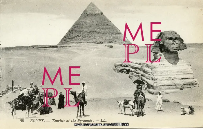  : Tourists at the Pyramids and the Sphinx, Cairo, Egypt