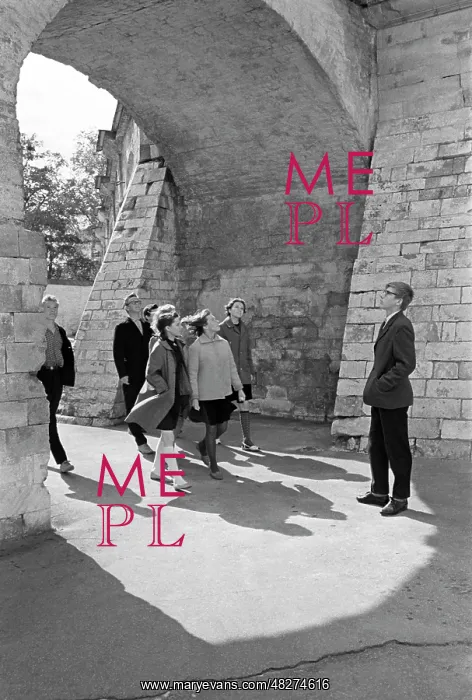 : Tourists in Ryazan Kremlin, 1968 : Tourists in Ryazan Kremlin, 1968