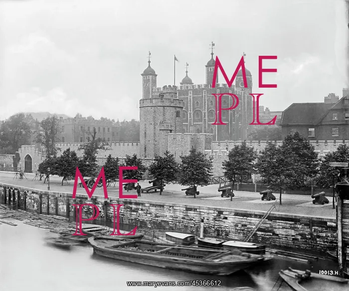 : Tower of London : Tower of London