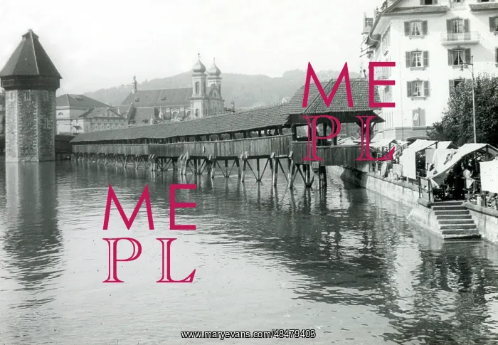 : Tower and span of Chapel Bridge, Lucerne, Switzerland : Tower and span of Chapel Bridge, Lucerne, Switzerland