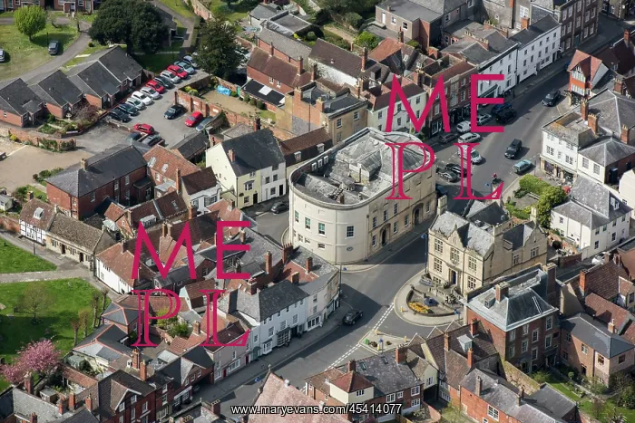 : The Town Hall, Devizes, Wiltshire : The Town Hall, Devizes, Wiltshire