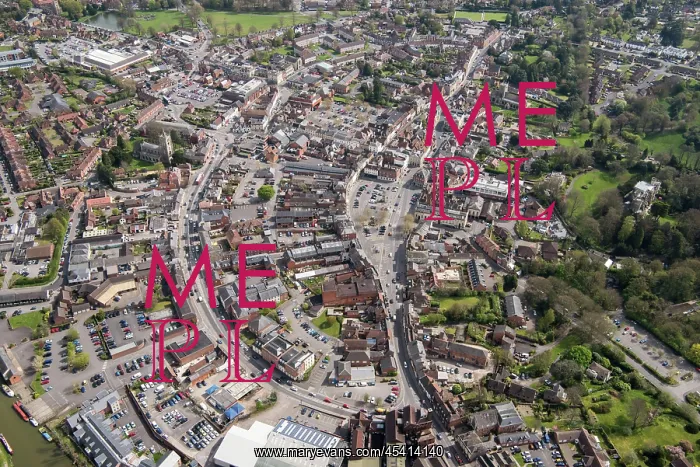 : The town, market place and castle, Devizes, Wiltshire : The town, market place and castle, Devizes, Wiltshire
