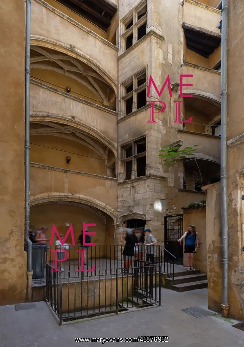 : Traboule, Lyon, France : Traboule, Lyon, France