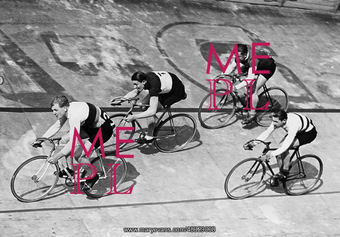 : Track cyclists in Berlin, 1932 : Track cyclists in Berlin, 1932