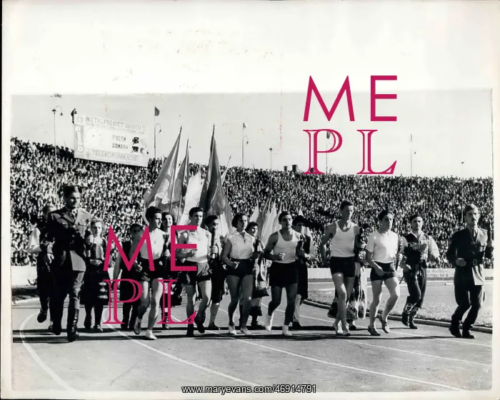 : Track And Field - Decathlon - Javelin : Track And Field - Decathlon - Javelin