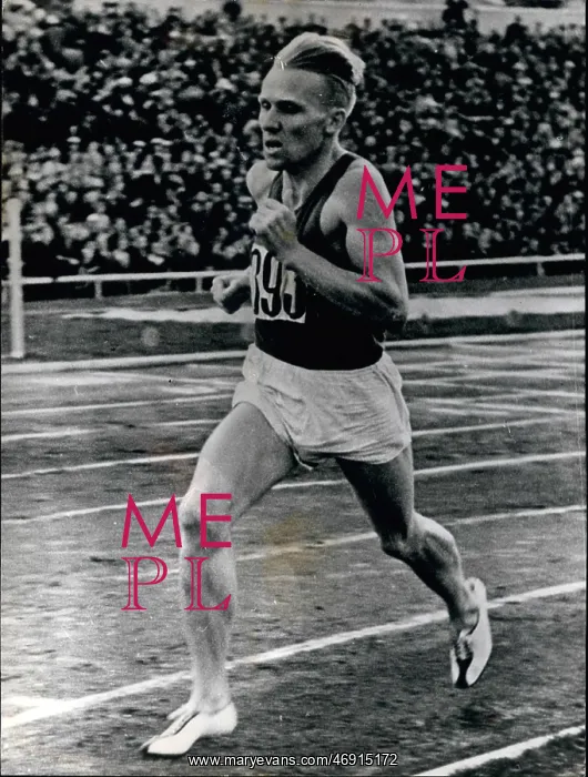 : Track And Field - Decathlon - Javelin : Track And Field - Decathlon - Javelin