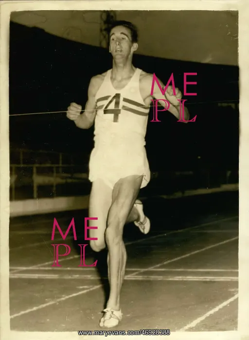 : Track And Field - Decathlon - Javelin : Track And Field - Decathlon - Javelin