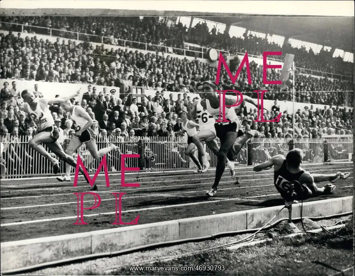 : Track And Field - Decathlon - Javelin : Track And Field - Decathlon - Javelin