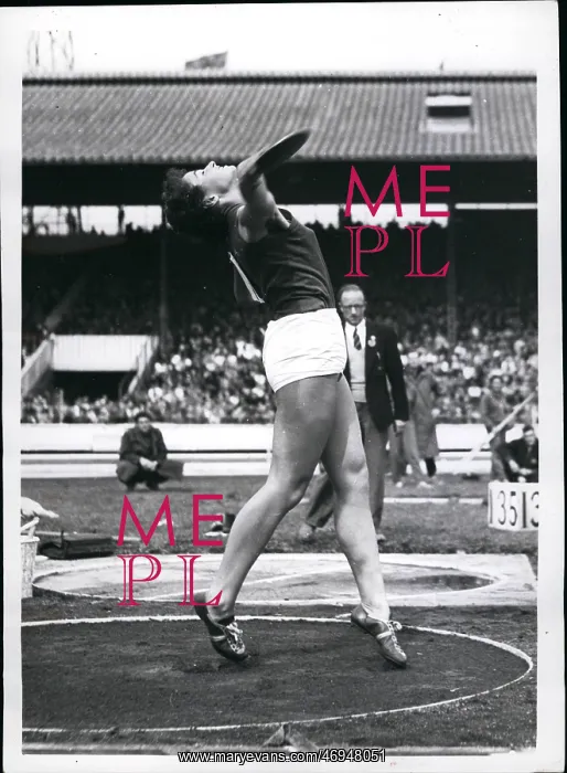 : Track And Field - Decathlon - Javelin : Track And Field - Decathlon - Javelin