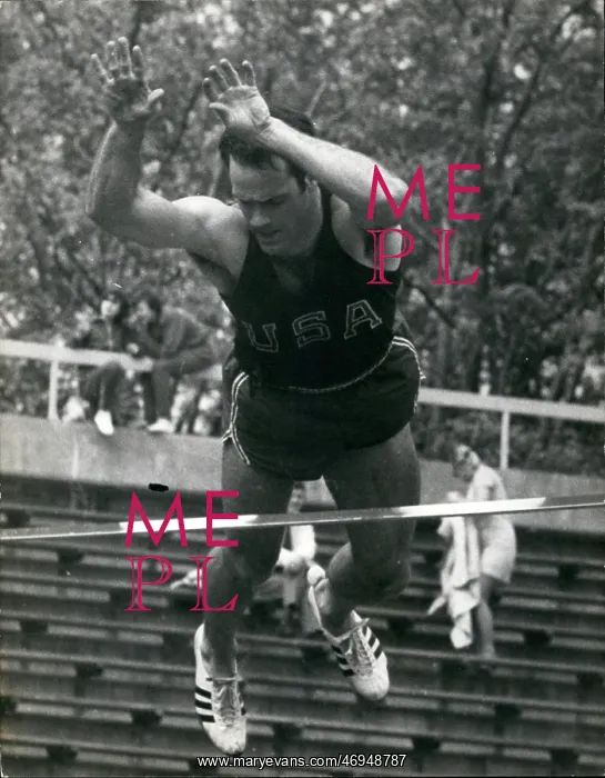 : Track And Field - Decathlon - Javelin : Track And Field - Decathlon - Javelin