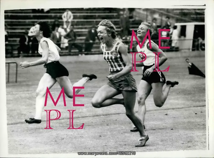 : Track And Field - Decathlon - Javelin : Track And Field - Decathlon - Javelin