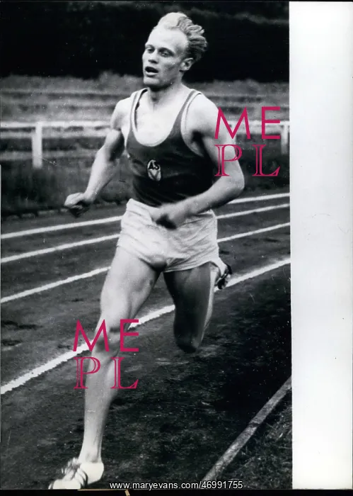 : Track And Field - Decathlon - Javelin : Track And Field - Decathlon - Javelin