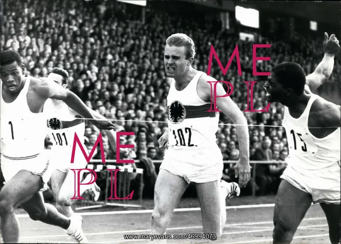 : Track And Field - Decathlon - Javelin : Track And Field - Decathlon - Javelin
