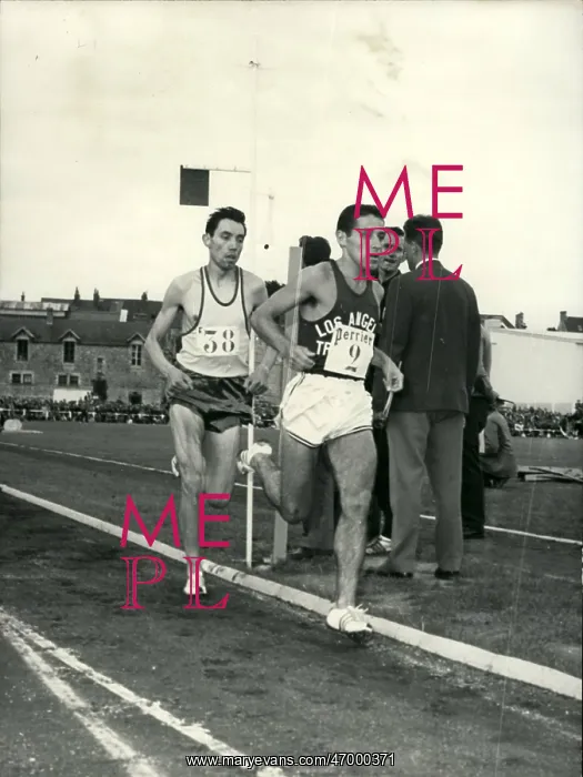 : Track And Field - Decathlon - Javelin : Track And Field - Decathlon - Javelin
