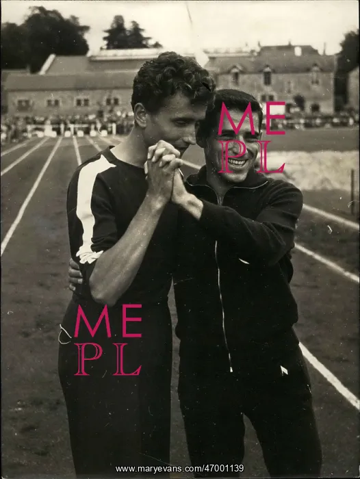 : Track And Field - Decathlon - Javelin : Track And Field - Decathlon - Javelin