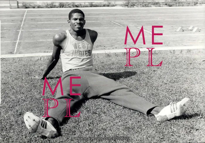 : Track And Field - Decathlon - Javelin : Track And Field - Decathlon - Javelin