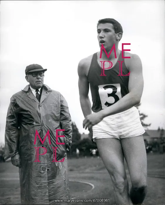 : Track And Field - Decathlon - Javelin : Track And Field - Decathlon - Javelin