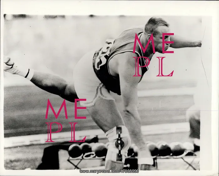 : Track And Field - Decathlon - Javelin : Track And Field - Decathlon - Javelin