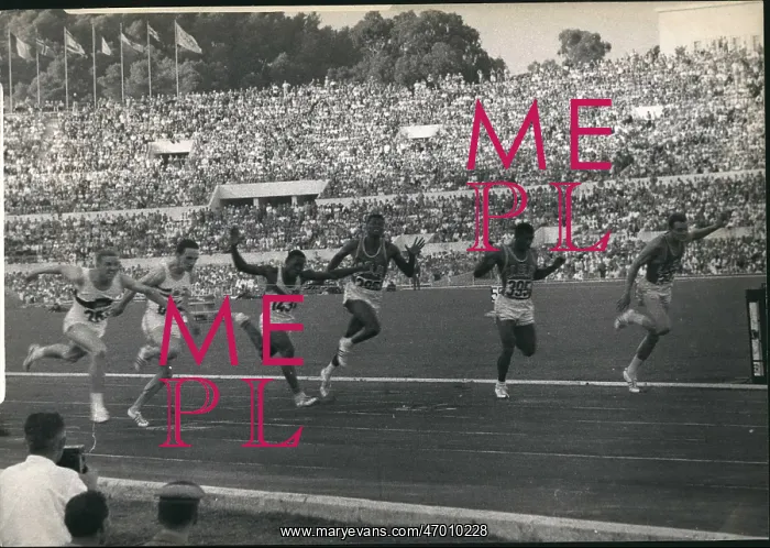 : Track And Field - Decathlon - Javelin : Track And Field - Decathlon - Javelin