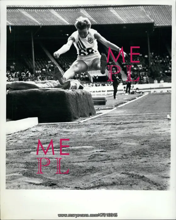 : Track And Field - Decathlon - Javelin : Track And Field - Decathlon - Javelin